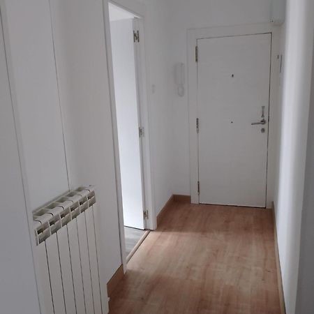 Habitacion En Piso Compartido Madrid Buitenkant foto